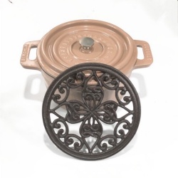100% Handmade Antique Cast Iron Trivet Hollowing Design Round Pot Holder Kitchen Trivet Heat Resistant